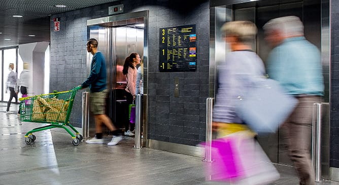 img_24_7_planner_Landing_page5_elevator_lobby_668x365