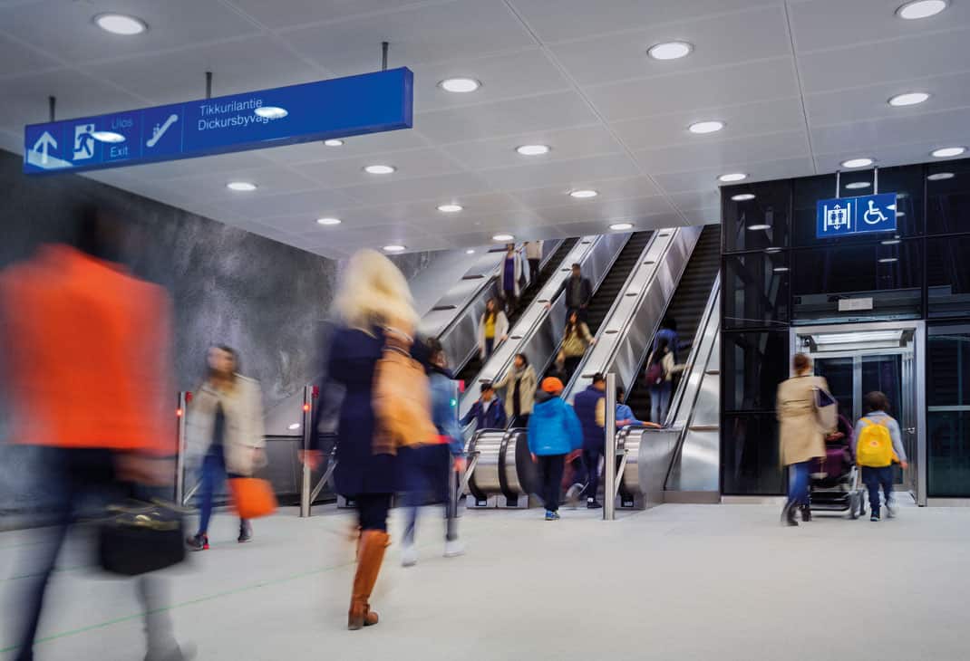 Kone Roltrappen TransitMaster™ 140: Rolltreppe für Verkehrszentren - KONE Deutschland