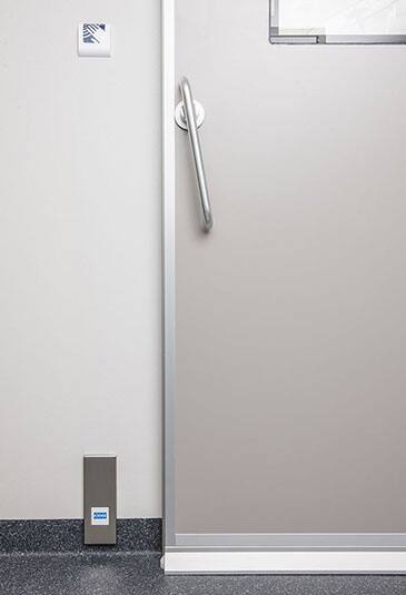 KONE Hermetische Türen sind anwendbar für anspruchsvolle hygienische Bedürfnisse und luftundurchlässige Räume.