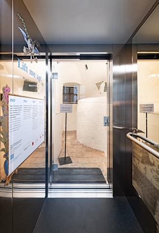 img_kone_referenz_schloss_ambras_10_325x475px