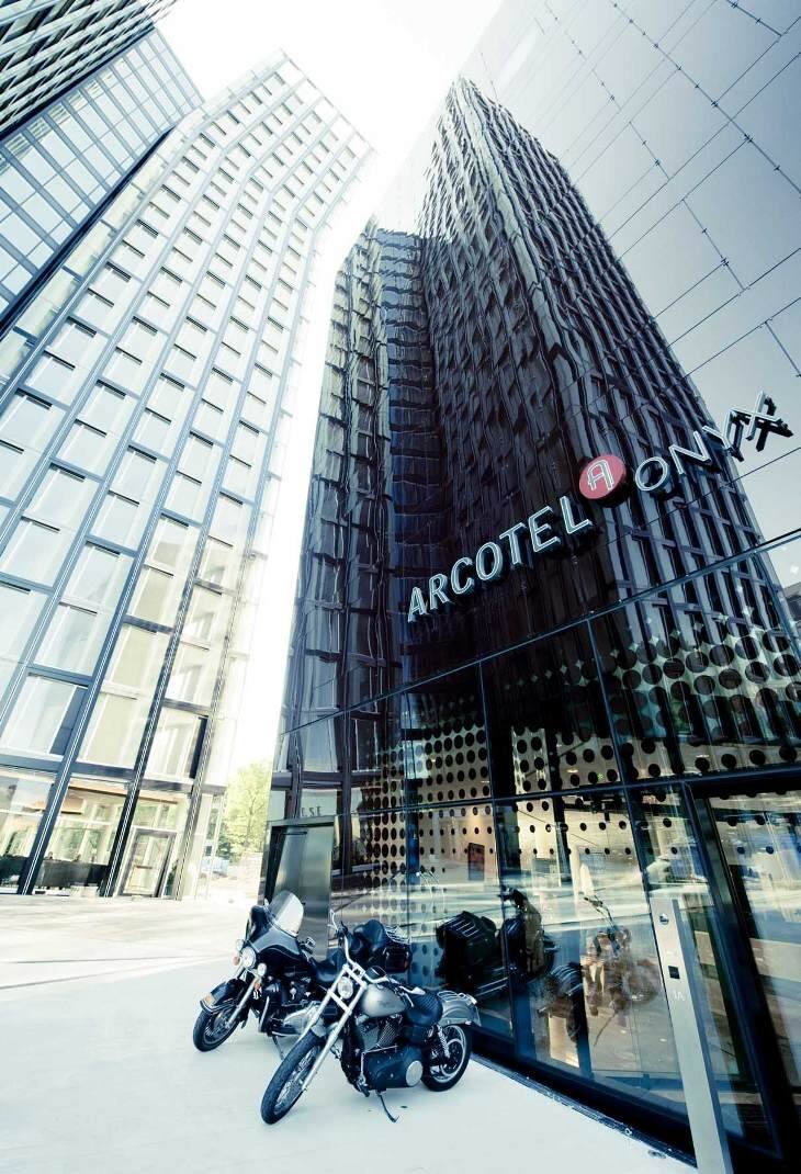 kone-image-247-availability-arcotel-onyx-hamburg-aussenansicht_WPS2332-730x1070px-06-carousel.jpg
