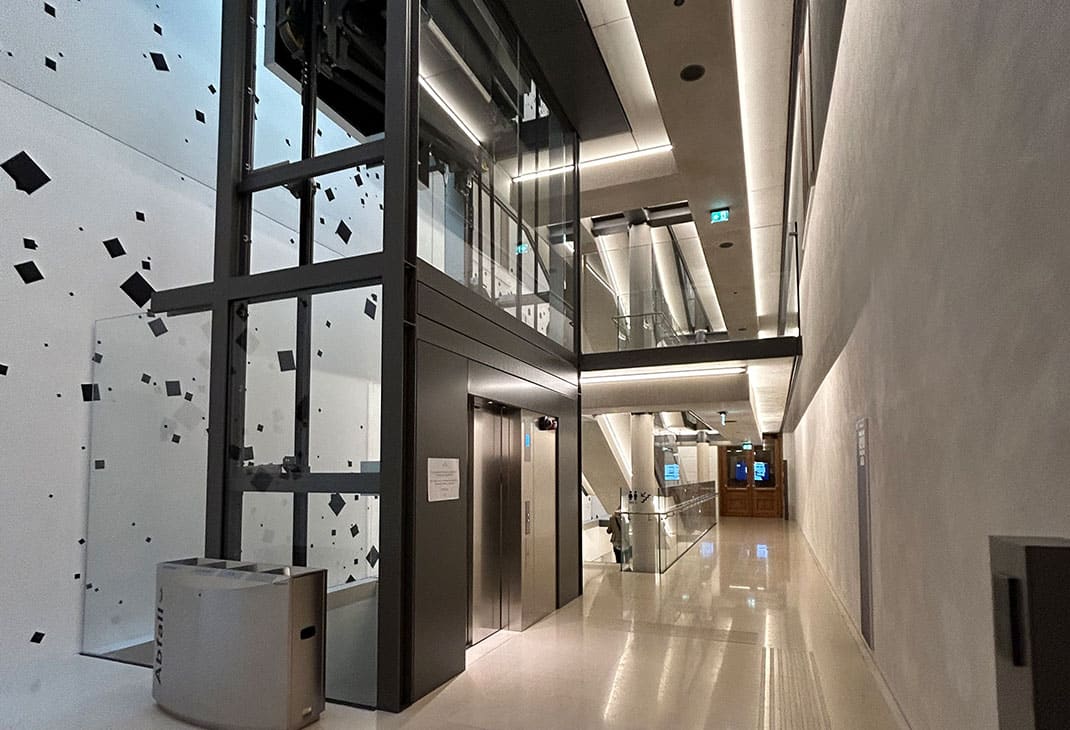 kone-image-download-kone-image-referenz-parlament_wien_2_1070x730px