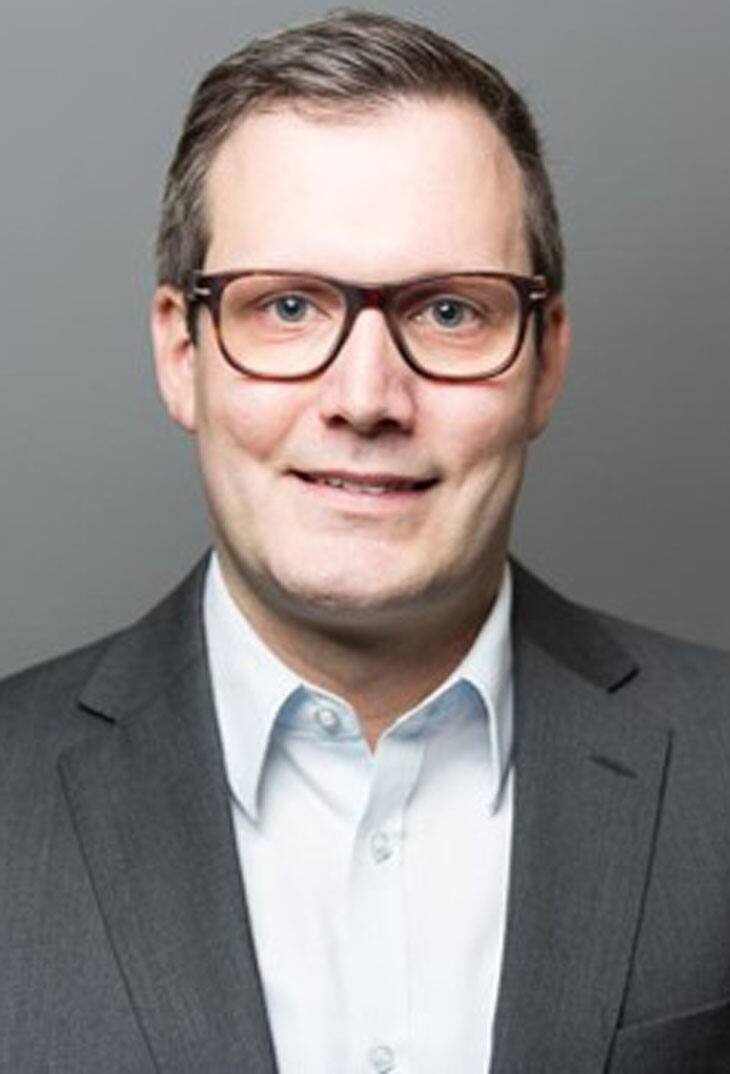kone-image-referent-aufzug-modernisierung-christian-herbst_730x1070.jpg