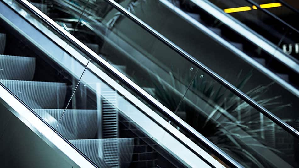 Kone Roltrappen Modernisierung & Wartung für Rolltreppen & Rollsteige - KONE Deutschland